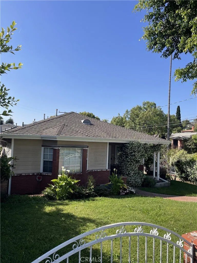 Inglewood, California, United States 3 - 18354801