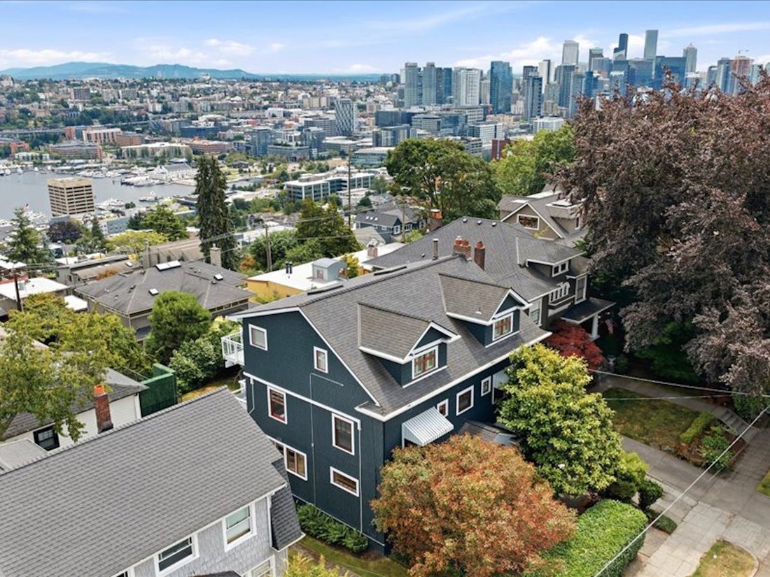House in Seattle, Washington, United States 1 - 18352961