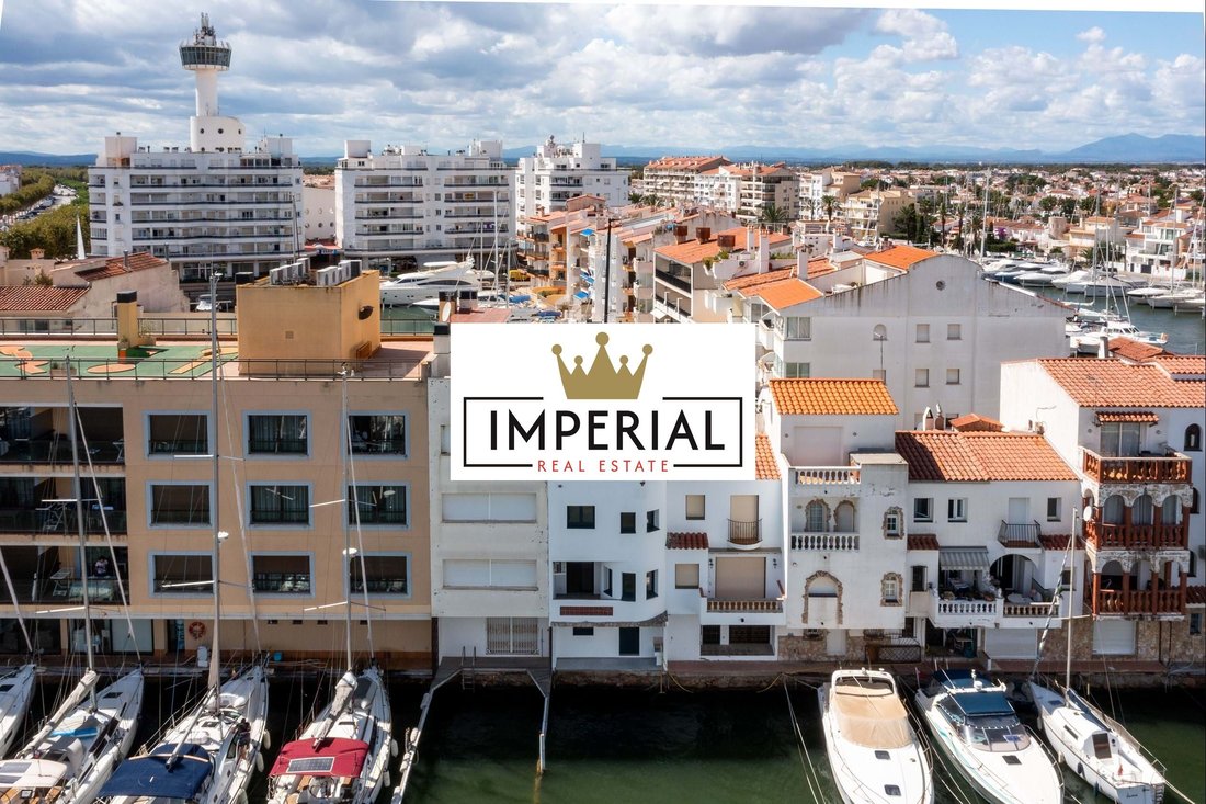 House in Empuriabrava, Catalonia, Spain 1 - 18352400