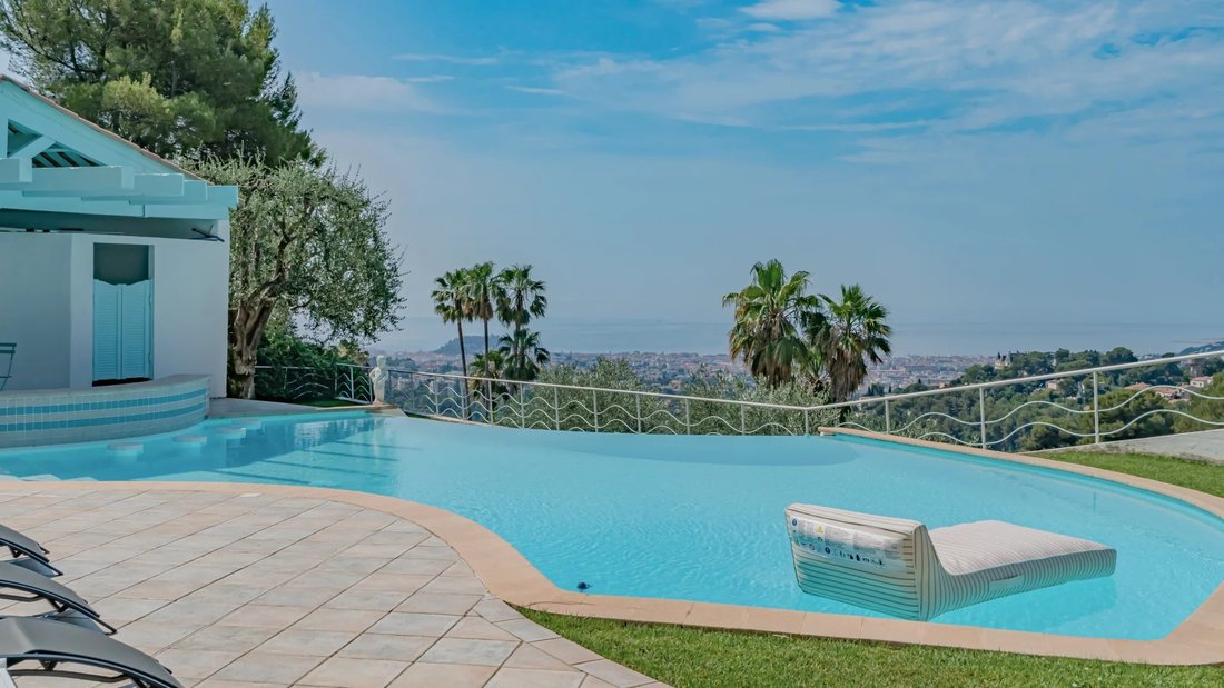Villa in Nice, Provence-Alpes-Côte d'Azur, France 5 - 18352519