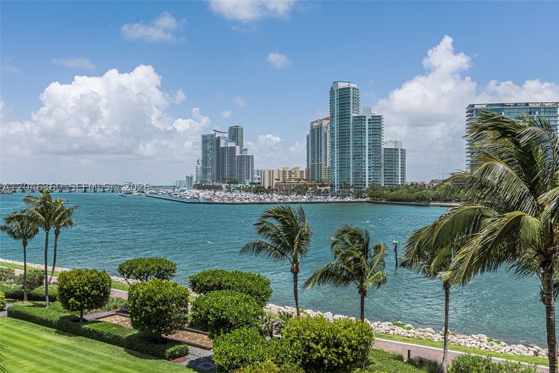 Condo in Miami Beach, Florida, United States 4 - 18354255