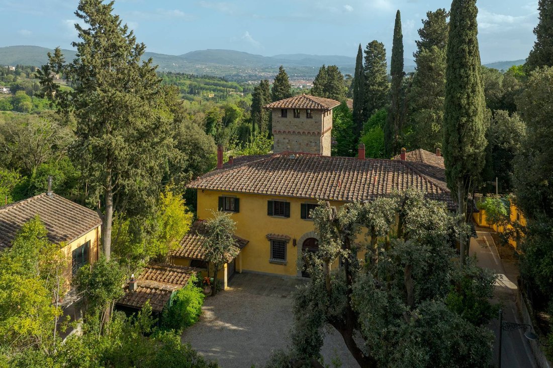 House in San Domenico, Florence, Italy 1 - 17763470