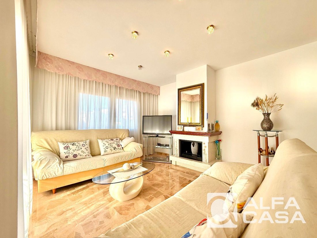 Chalet in Lloret de Mar, Catalonia, Spain 5 - 18351144