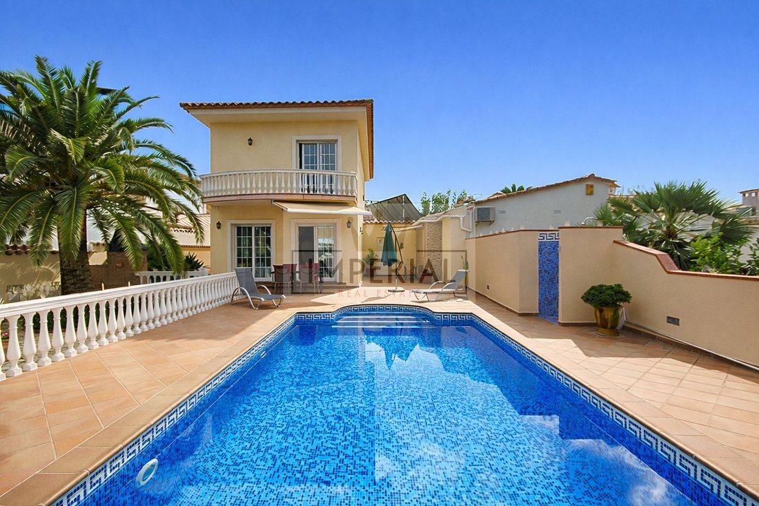 House in Empuriabrava, Catalonia, Spain 2 - 18352217
