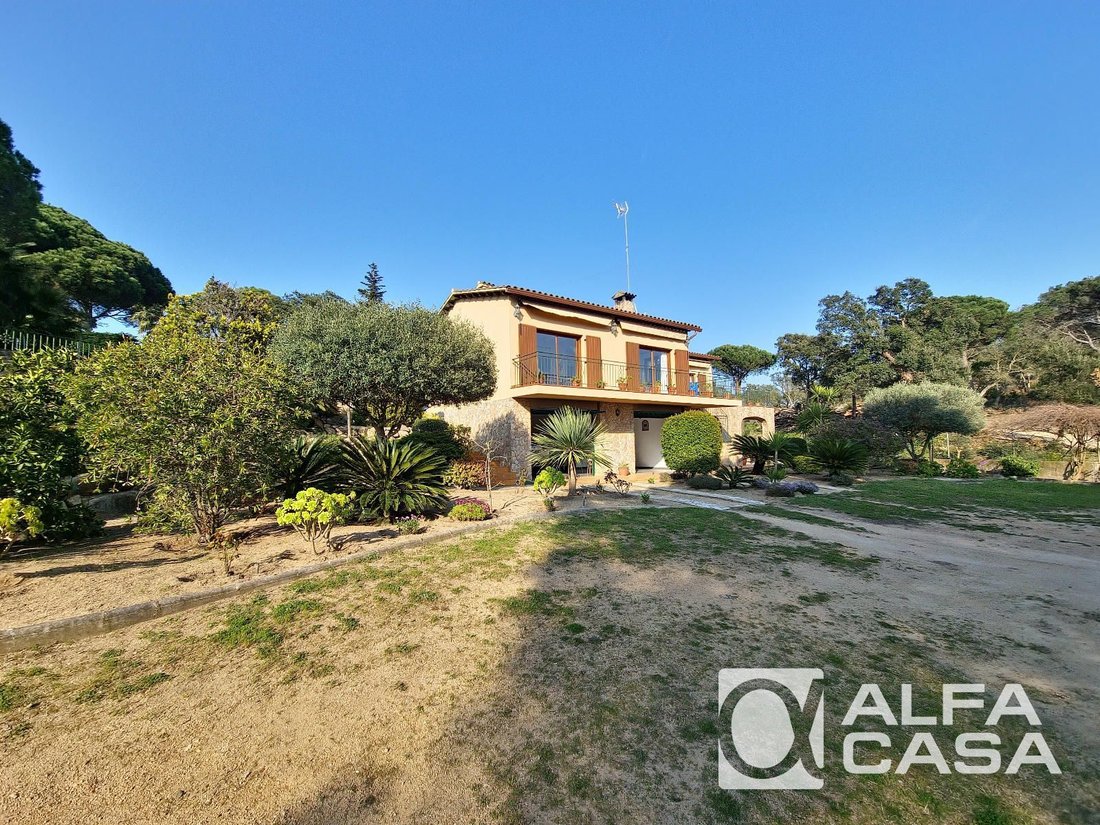 House in Lloret de Mar, Catalonia, Spain 2 - 18351758