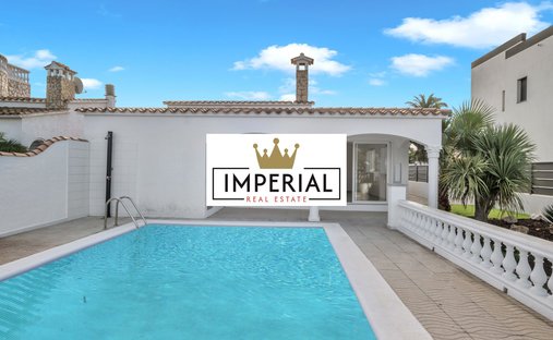 House in Empuriabrava, Catalonia, Spain 1