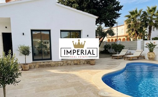 House in Empuriabrava, Catalonia, Spain 1