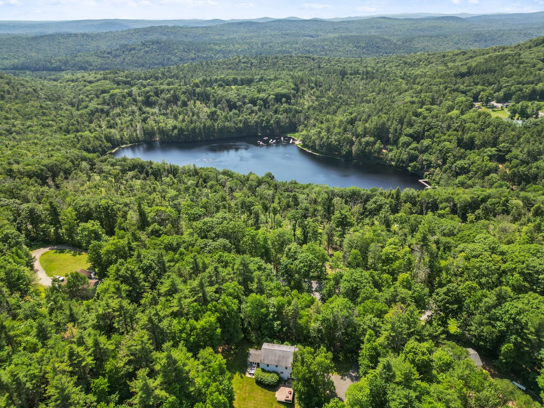 House in Otis, Massachusetts, United States 3 - 18352747