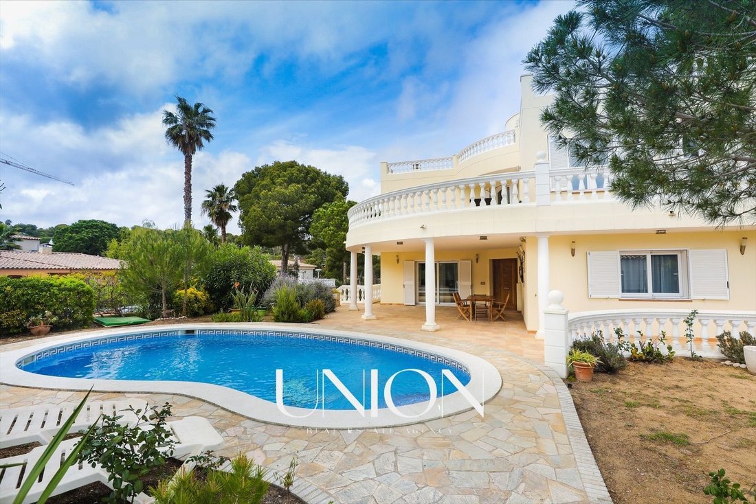 Villa in Calonge i Sant Antoni, Catalonia, Spain 3 - 18351208