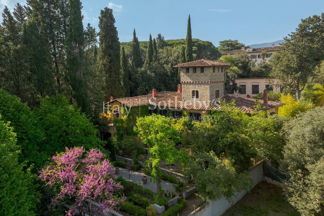 House in San Domenico, Florence, Italy 2 - 17763470