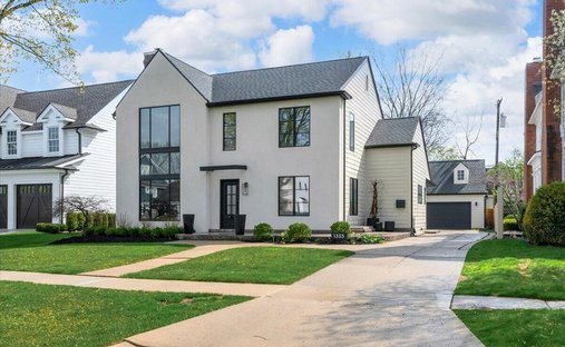 House in Birmingham, Michigan, United States 1