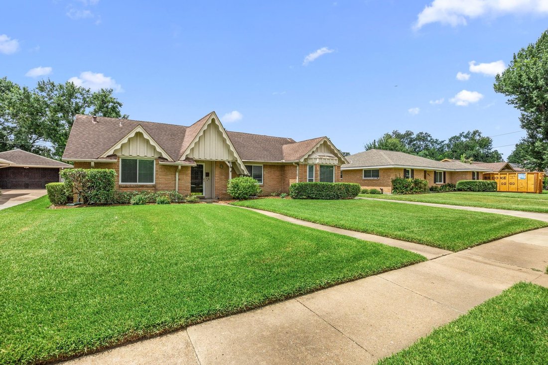 House in Houston, Texas, United States 4 - 18355376