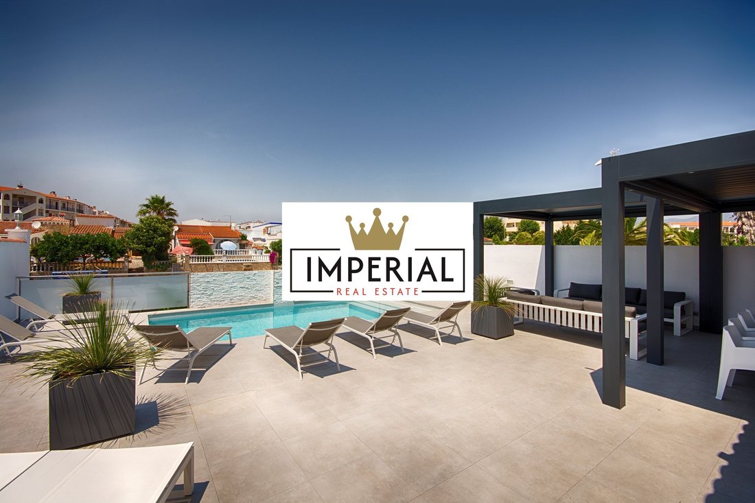 House in Empuriabrava, Catalonia, Spain 2 - 18351576