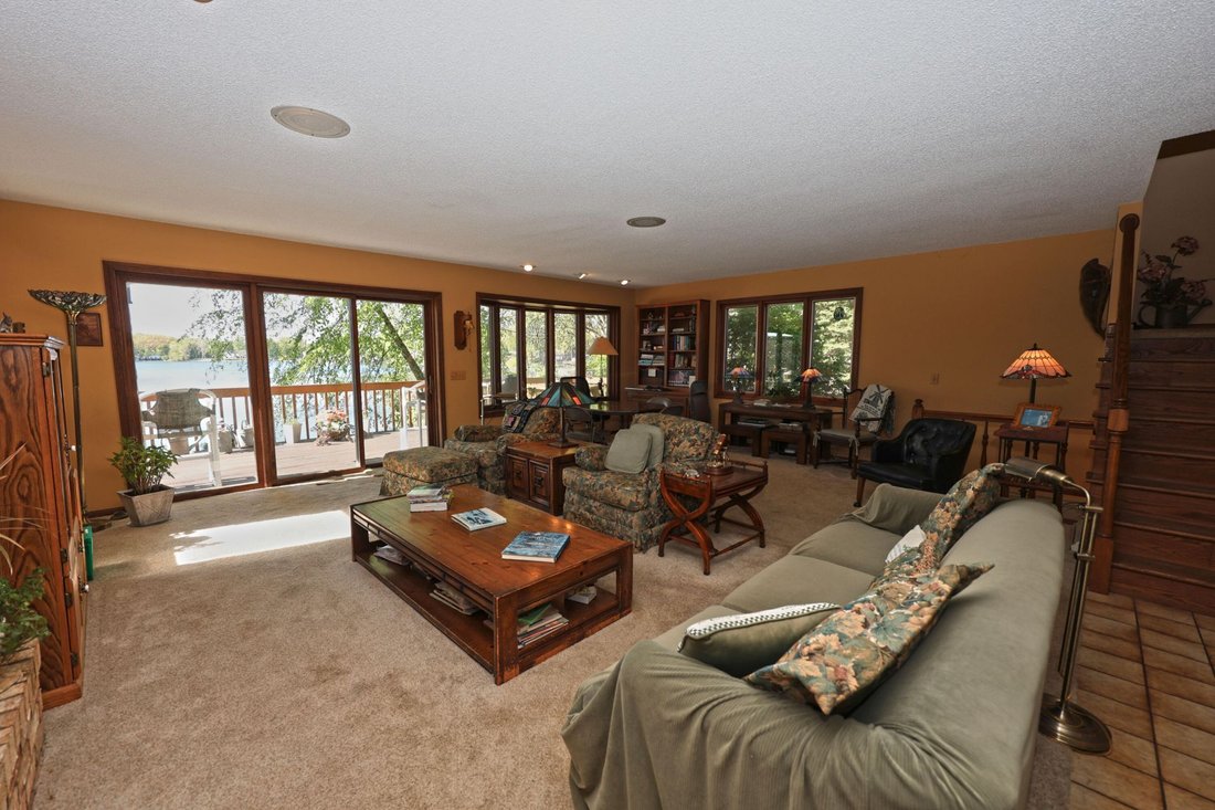 House in Dowagiac, Michigan, United States 4 - 18356406