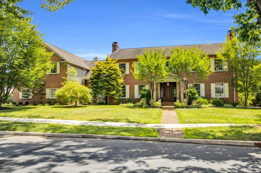 House in West Wyomissing, Pennsylvania, United States 1 - 18356276