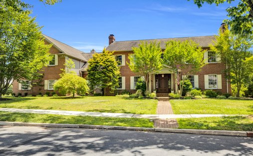 House in West Wyomissing, Pennsylvania, United States 1