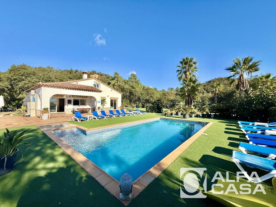 House in Lloret de Mar, Catalonia, Spain 3 - 18351696