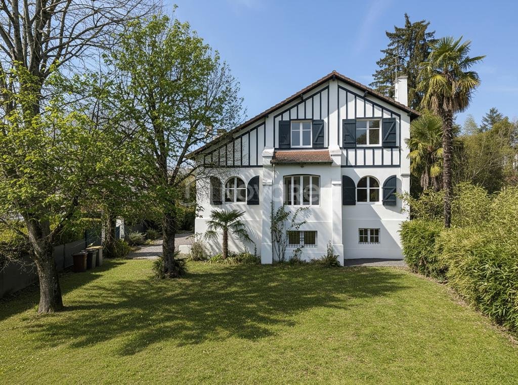 House in Pau, Nouvelle-Aquitaine, France 1 - 18354528