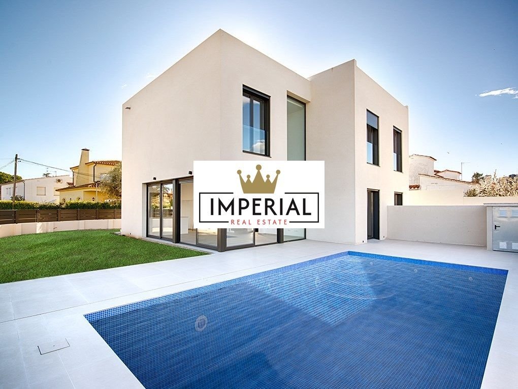 House in Empuriabrava, Catalonia, Spain 1 - 18352097