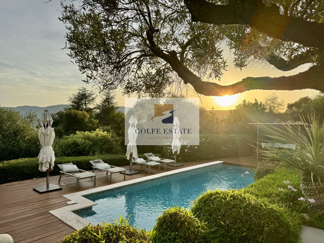 Villa in La Croix-Valmer, Provence-Alpes-Côte d'Azur, France 3 - 18354443
