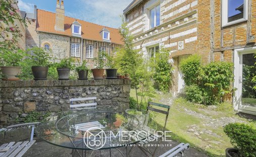 House in Saint-Valery-sur-Somme, Hauts-de-France, France 1