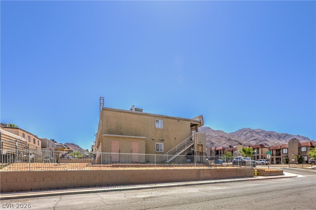 Las Vegas, Nevada, United States 4 - 18354396