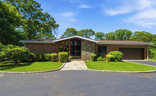 House in Northport, New York, United States 1