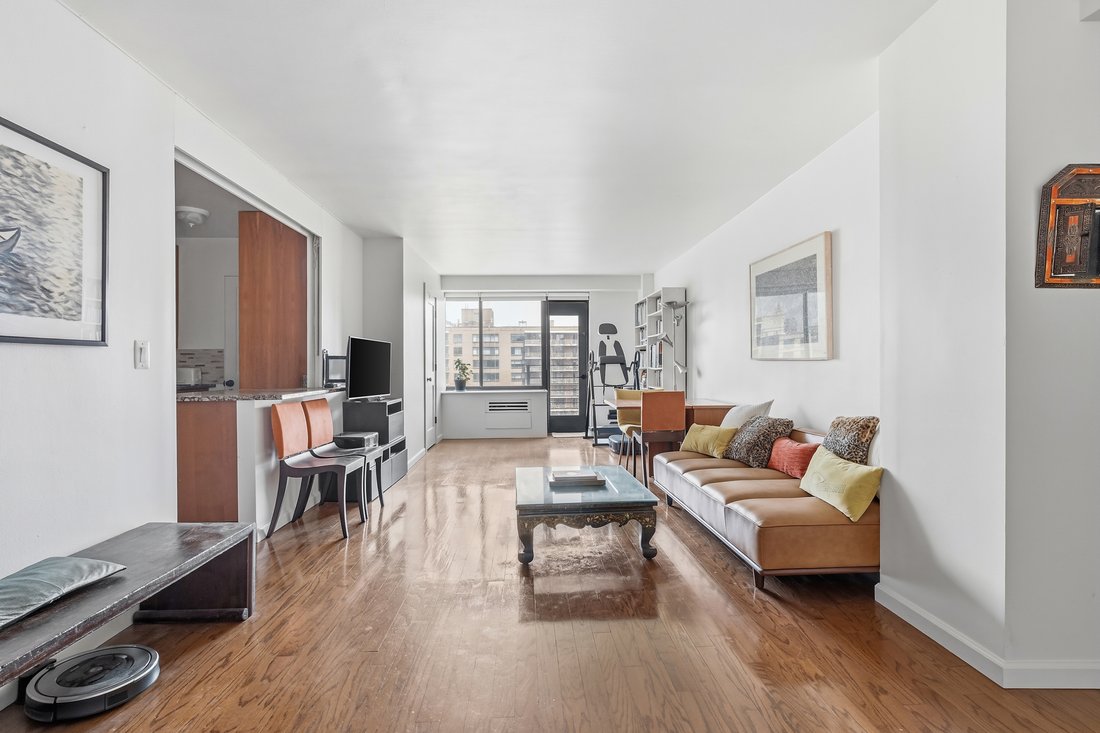 Condo in New York, New York, United States 3 - 18355573