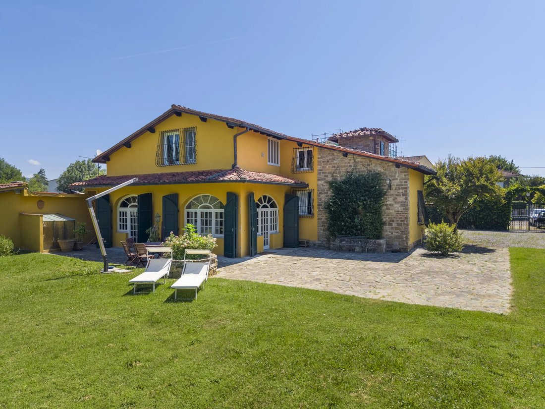 Villa in Gavinana, Florence, Italy 1 - 18352567