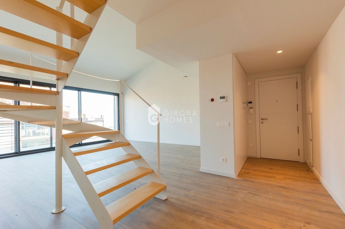 Penthouse in Girona, Catalonia, Spain 2 - 18351762