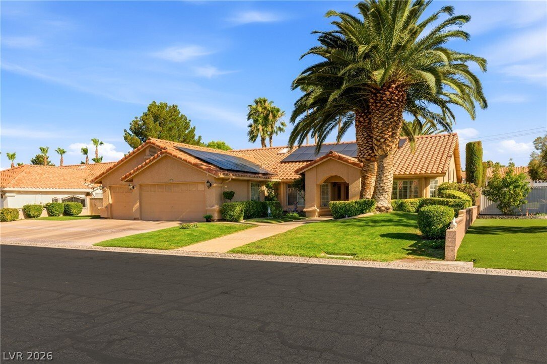 House in Las Vegas, Nevada, United States 2 - 18354430