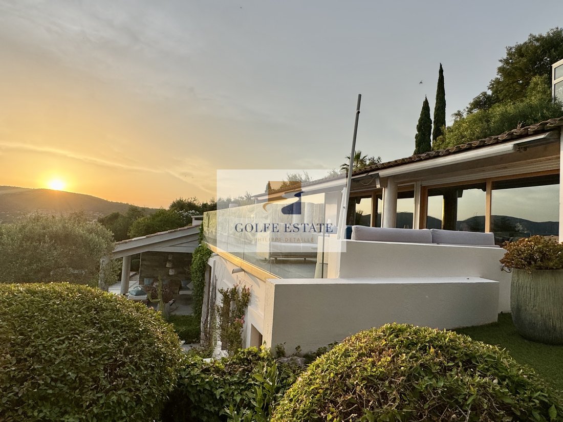 Villa in La Croix-Valmer, Provence-Alpes-Côte d'Azur, France 4 - 18354443