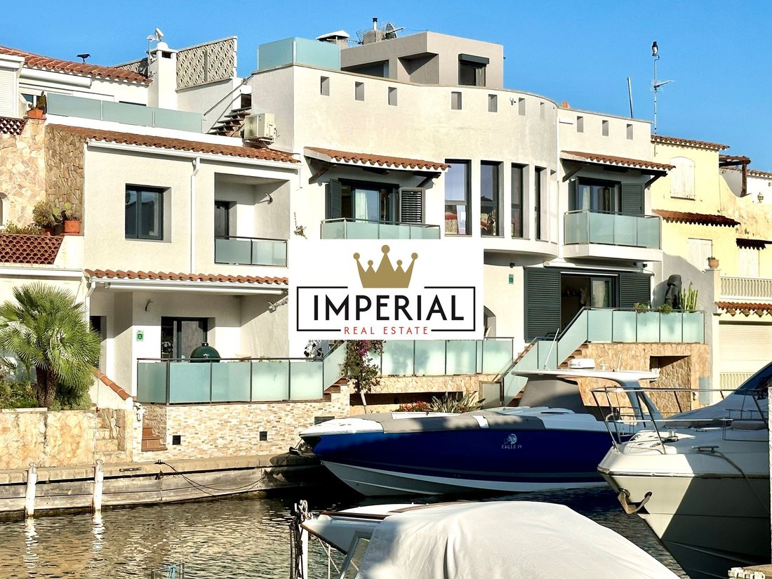 House in Empuriabrava, Catalonia, Spain 2 - 18352445