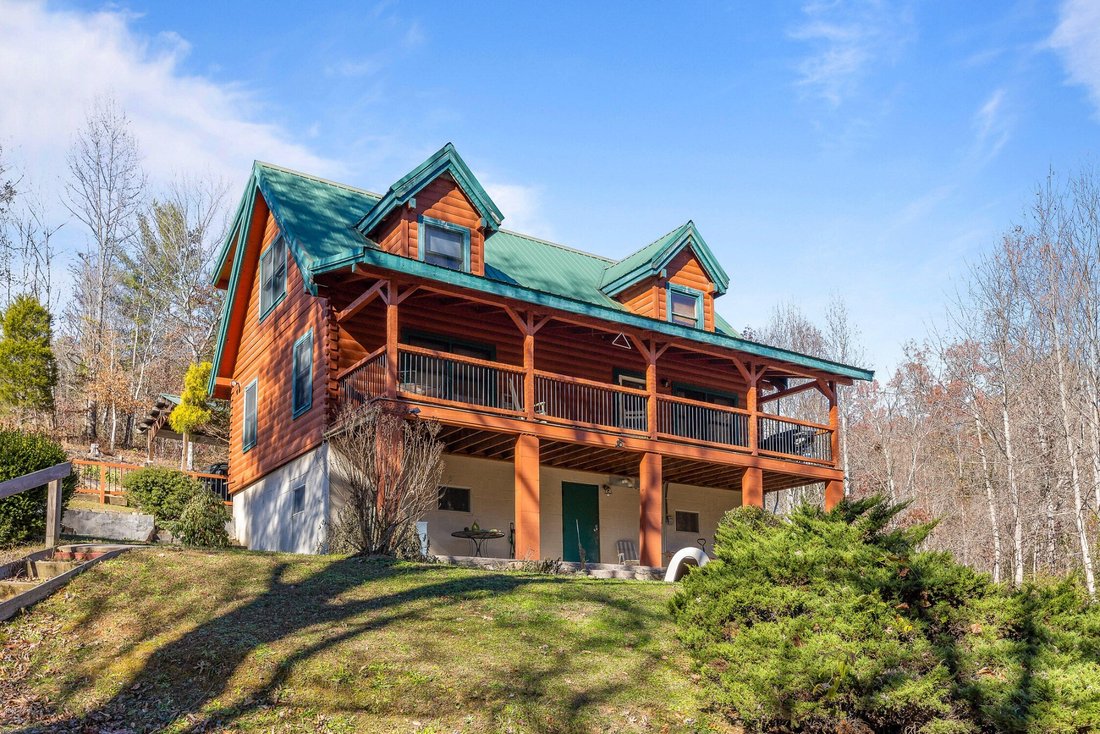 House in Tellico Plains, Tennessee, United States 1 - 18354131