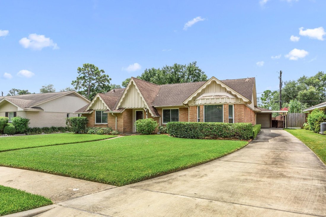 House in Houston, Texas, United States 3 - 18355376