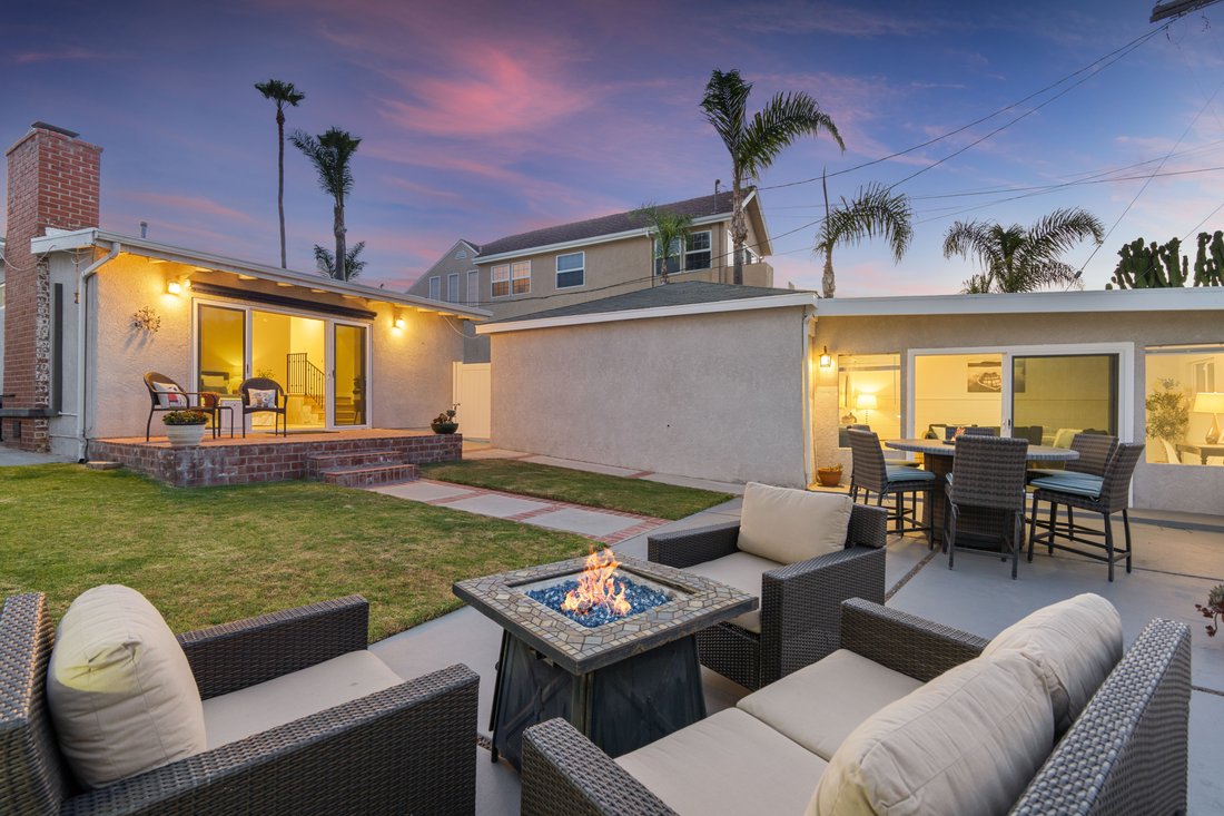 House in Los Angeles, California, United States 1 - 18352617