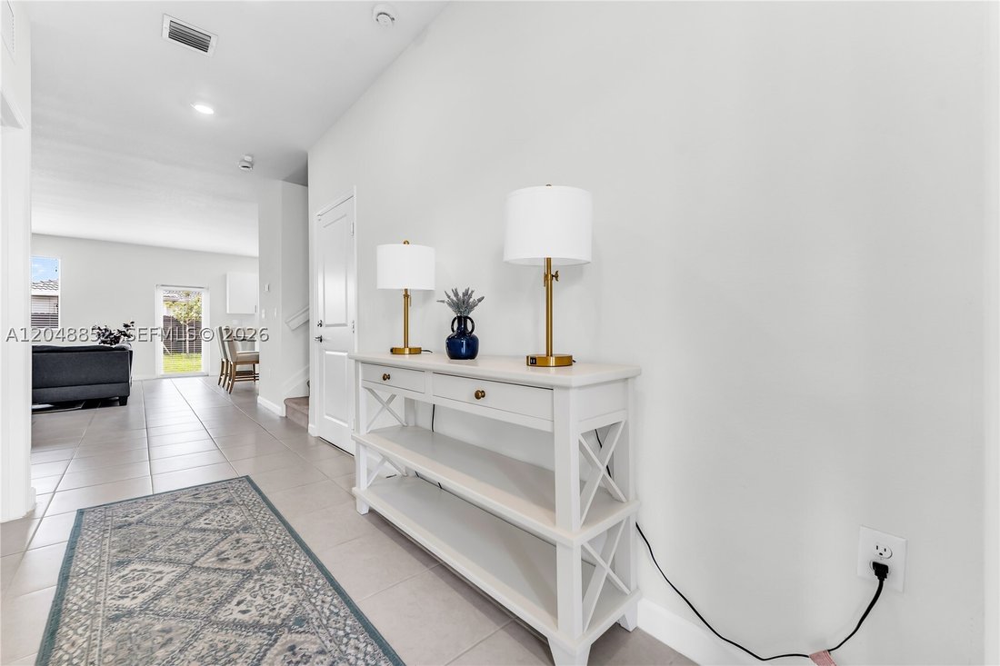 House in Miami, Florida, United States 5 - 18354330