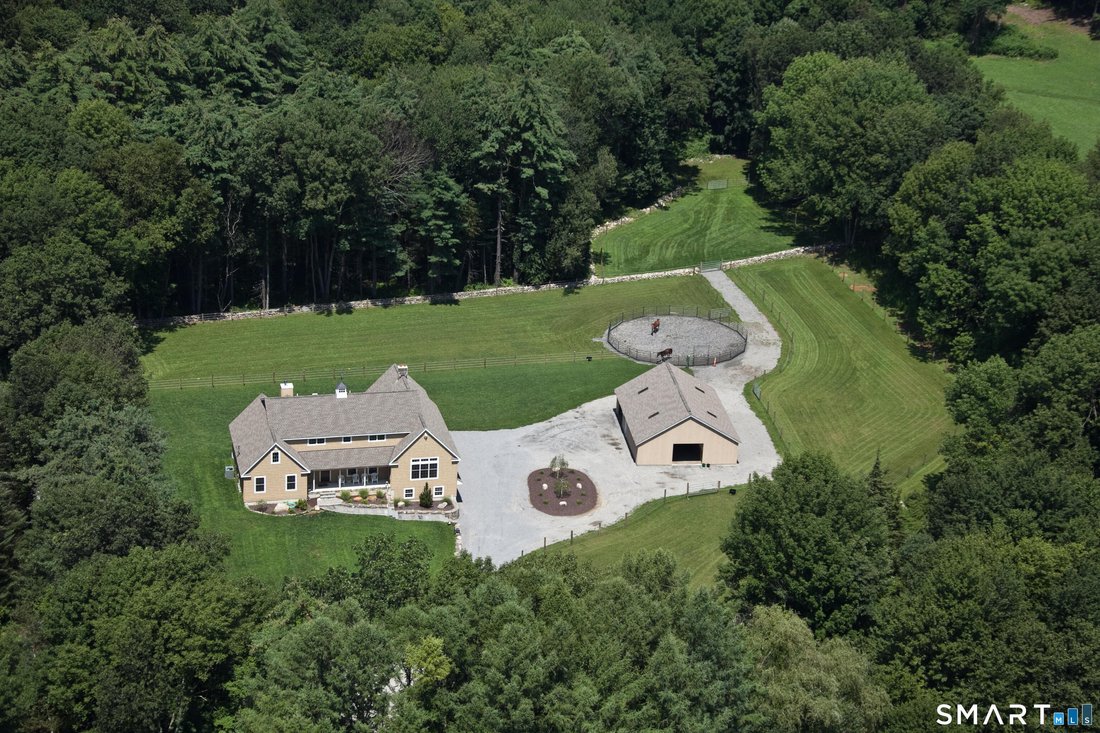 House in Easton, Connecticut, United States 2 - 18354617