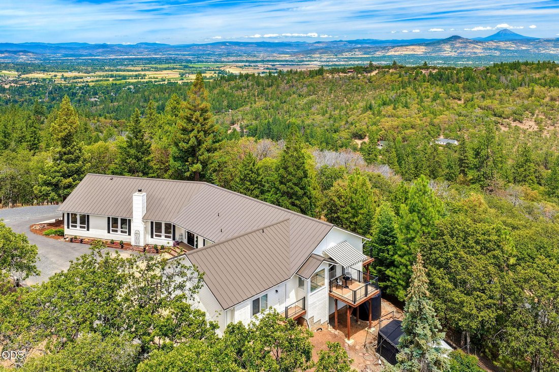 House in Medford, Oregon, United States 2 - 18354730
