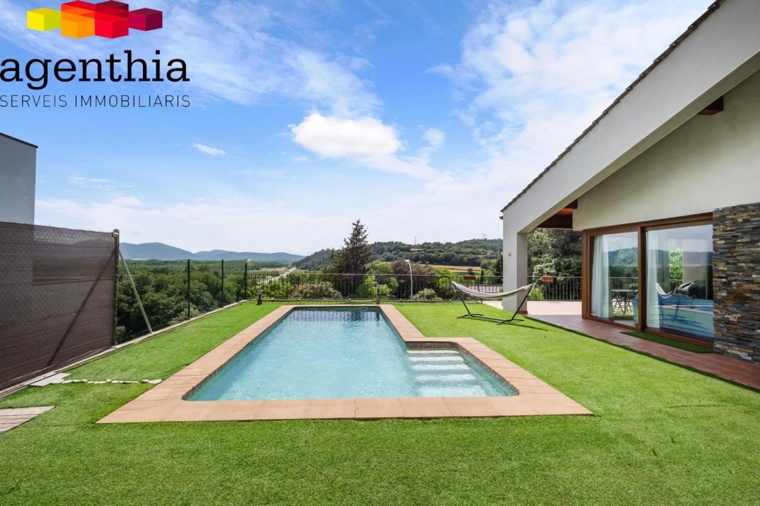 Chalet in Girona, Catalonia, Spain 5 - 18351275