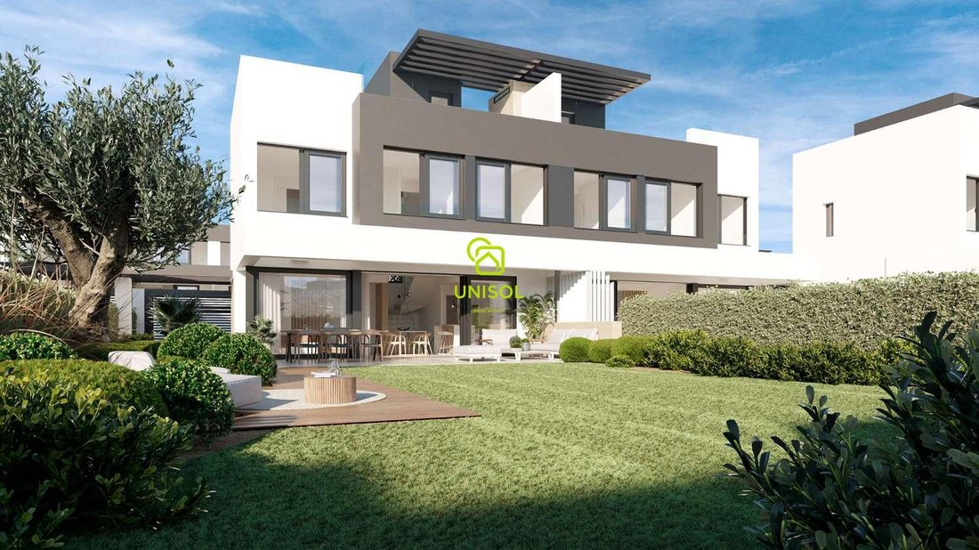 Villa in Estepona, Andalusia, Spain 2 - 18351007