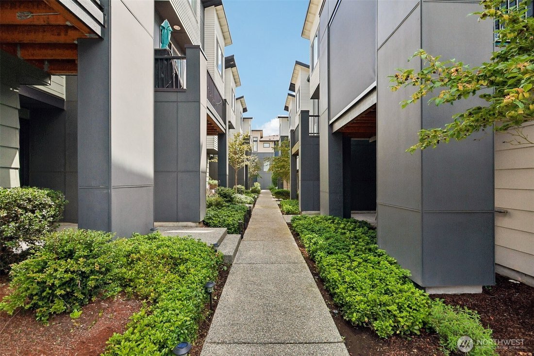 House in Bothell, Washington, United States 2 - 18356422