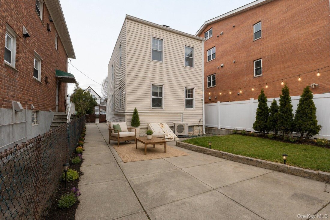 Apartment in New York, New York, United States 2 - 18352293