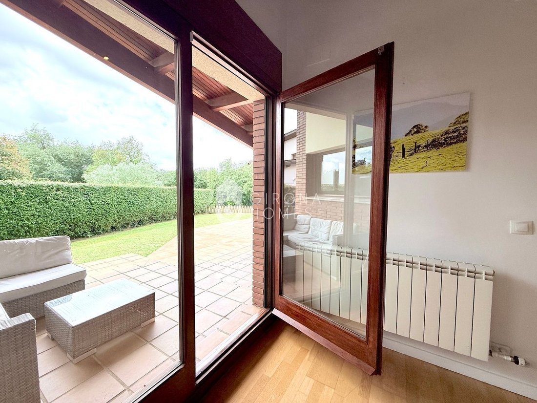 Villa in Sant Julia de Ramis (District), Sant Julia de Ramis, Spain 5 - 18351241