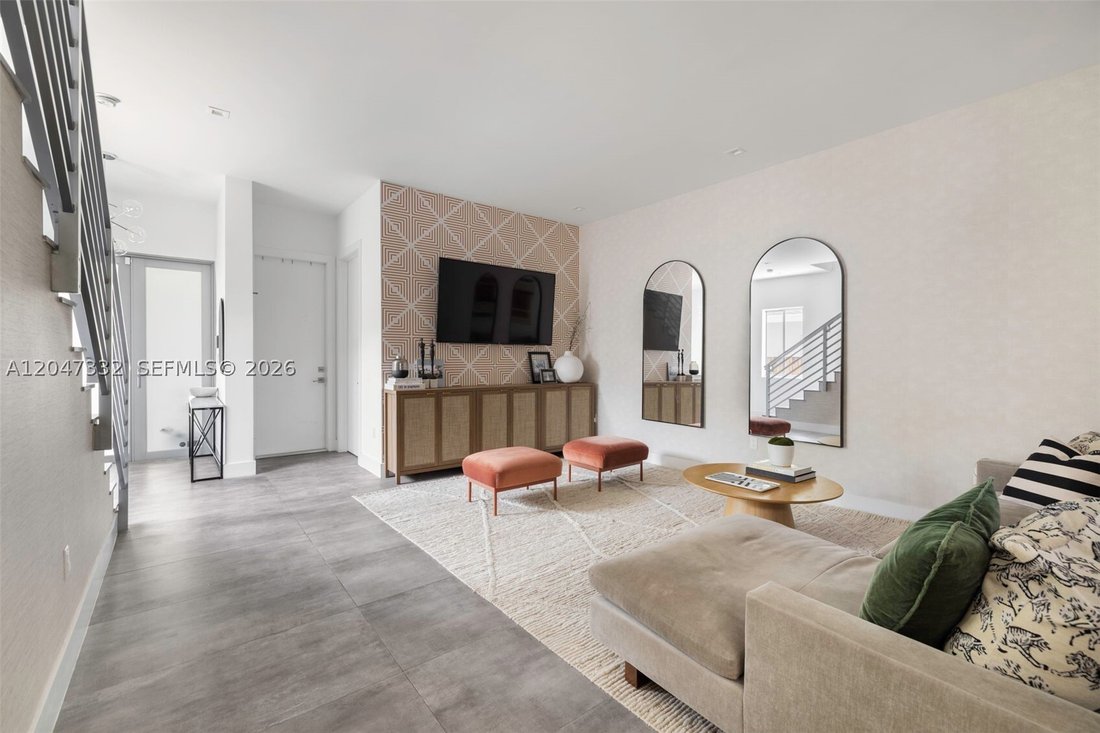 Townhouse in Miami, Florida, United States 4 - 18354298