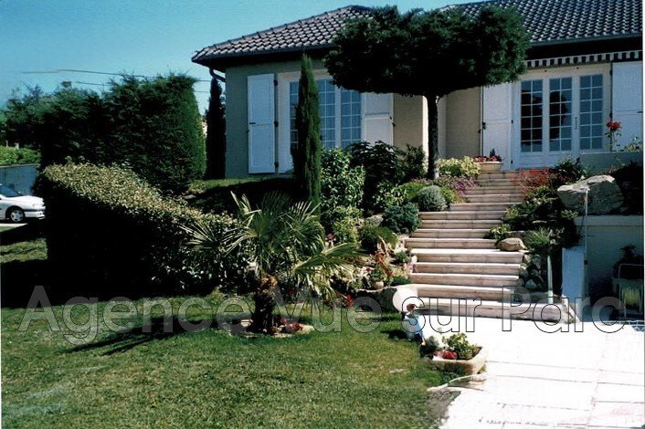 Villa in Sainte-Consorce, Auvergne-Rhône-Alpes, France 2 - 18352260