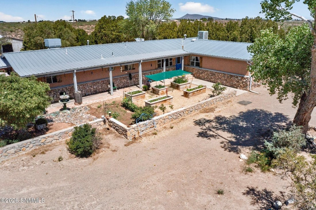 House in Deming, New Mexico, United States 3 - 18352813