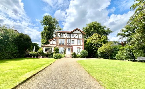 Casa en Côte Saint Louis, Garches, Francia 1