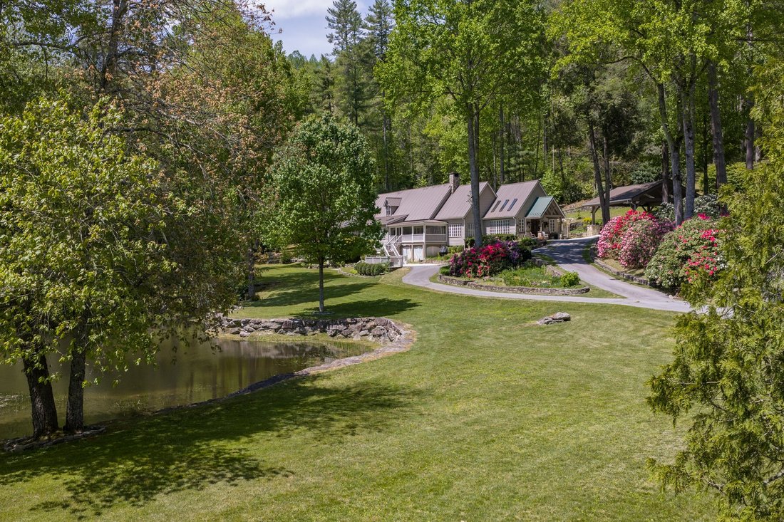 House in Highlands, North Carolina, United States 3 - 18352104
