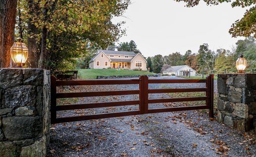 House in Easton, Connecticut, United States 1